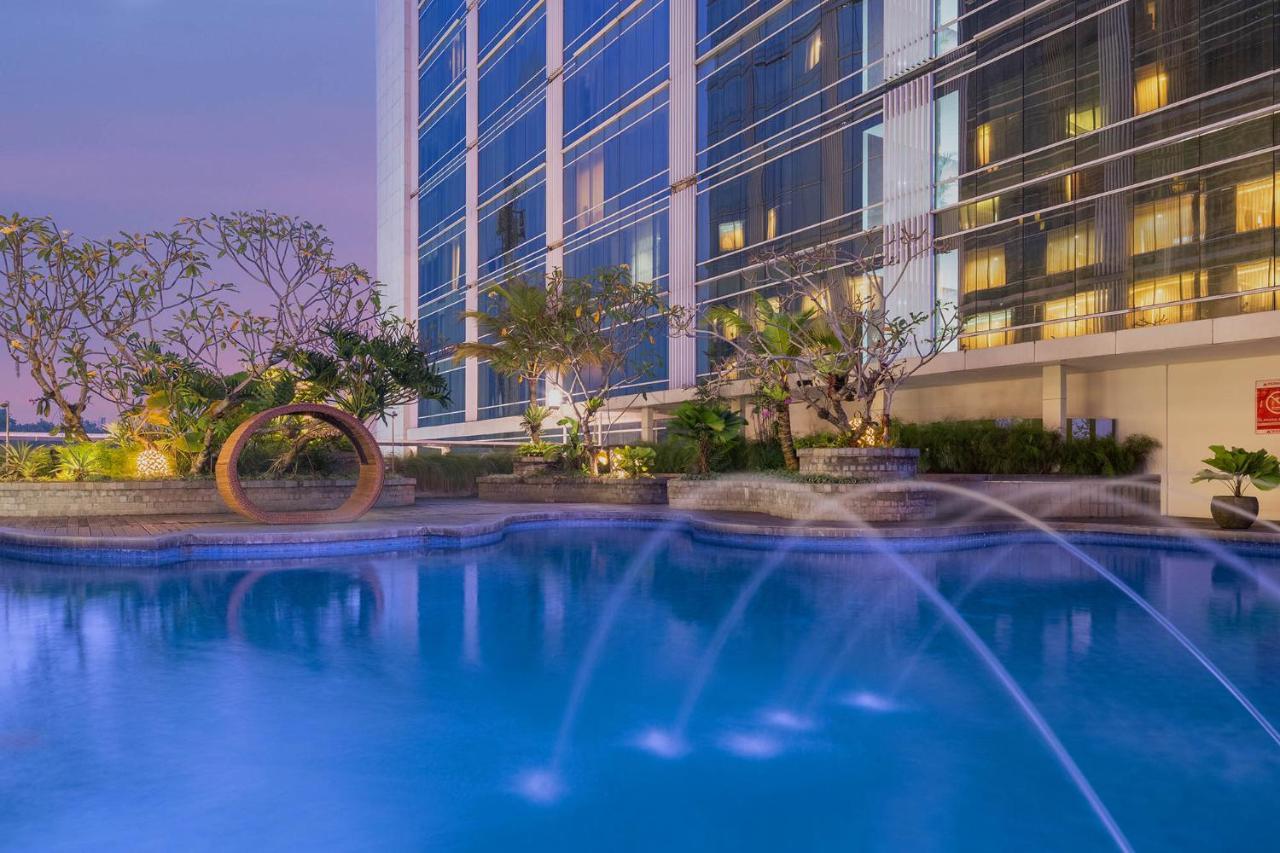 The Alana Yogyakarta Hotel And Convention Center Sleman  Zewnętrze zdjęcie
