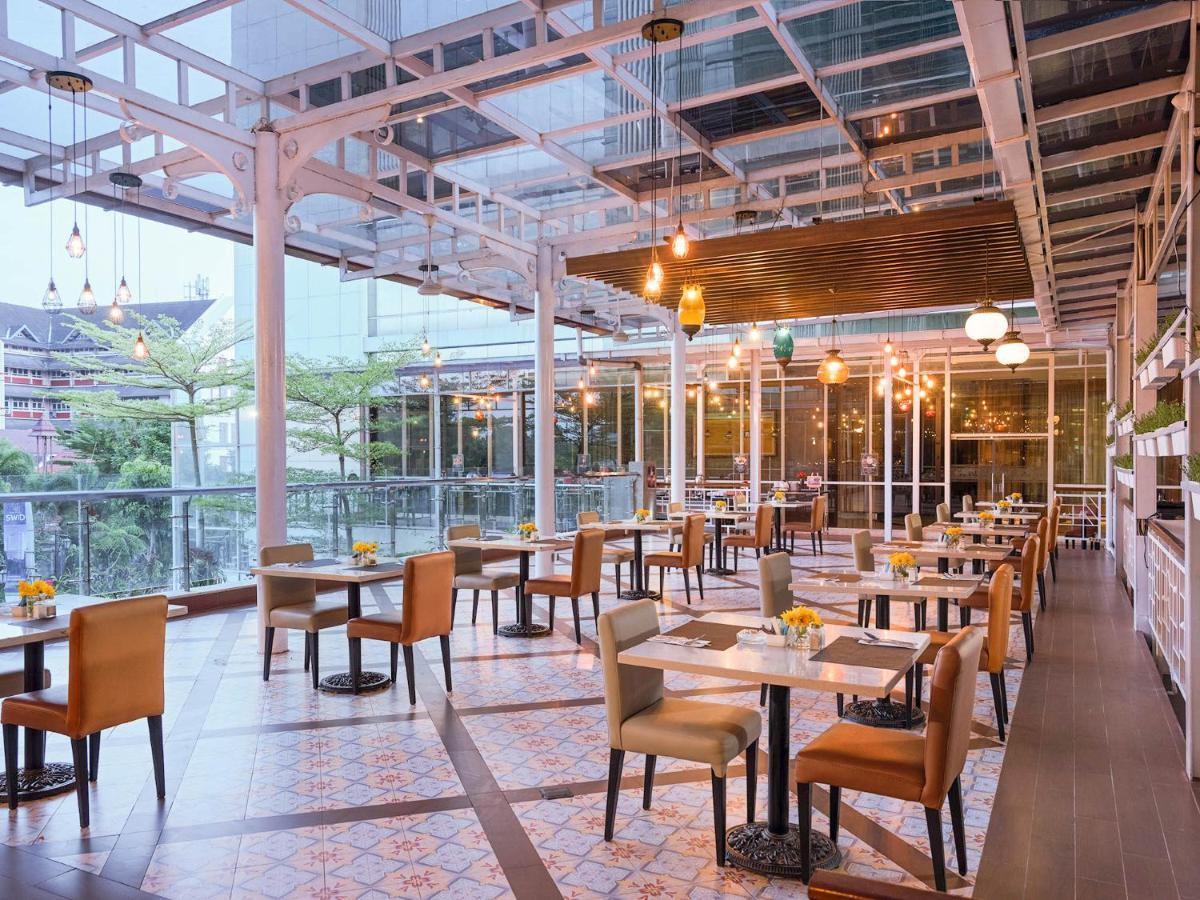 The Alana Yogyakarta Hotel And Convention Center Sleman  Zewnętrze zdjęcie