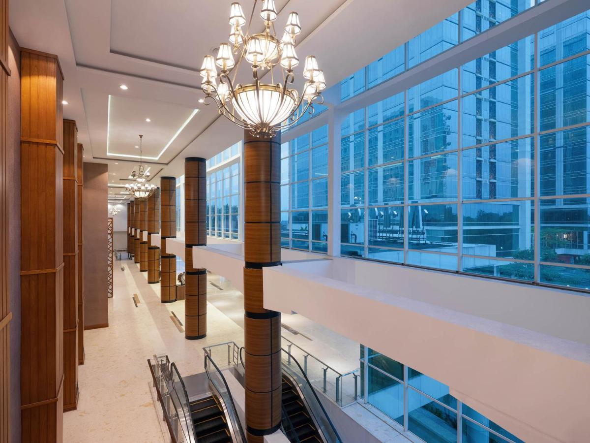 The Alana Yogyakarta Hotel And Convention Center Sleman  Zewnętrze zdjęcie