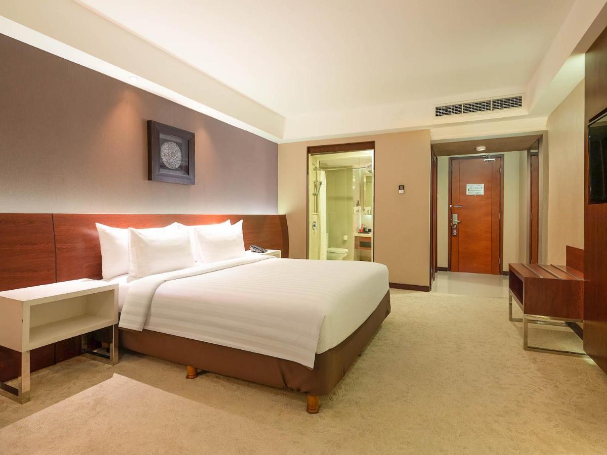 The Alana Yogyakarta Hotel And Convention Center Sleman  Zewnętrze zdjęcie