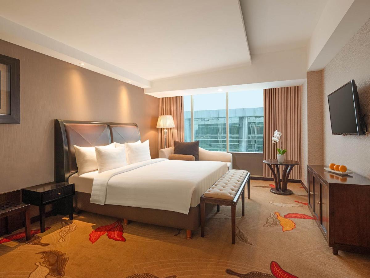 The Alana Yogyakarta Hotel And Convention Center Sleman  Zewnętrze zdjęcie