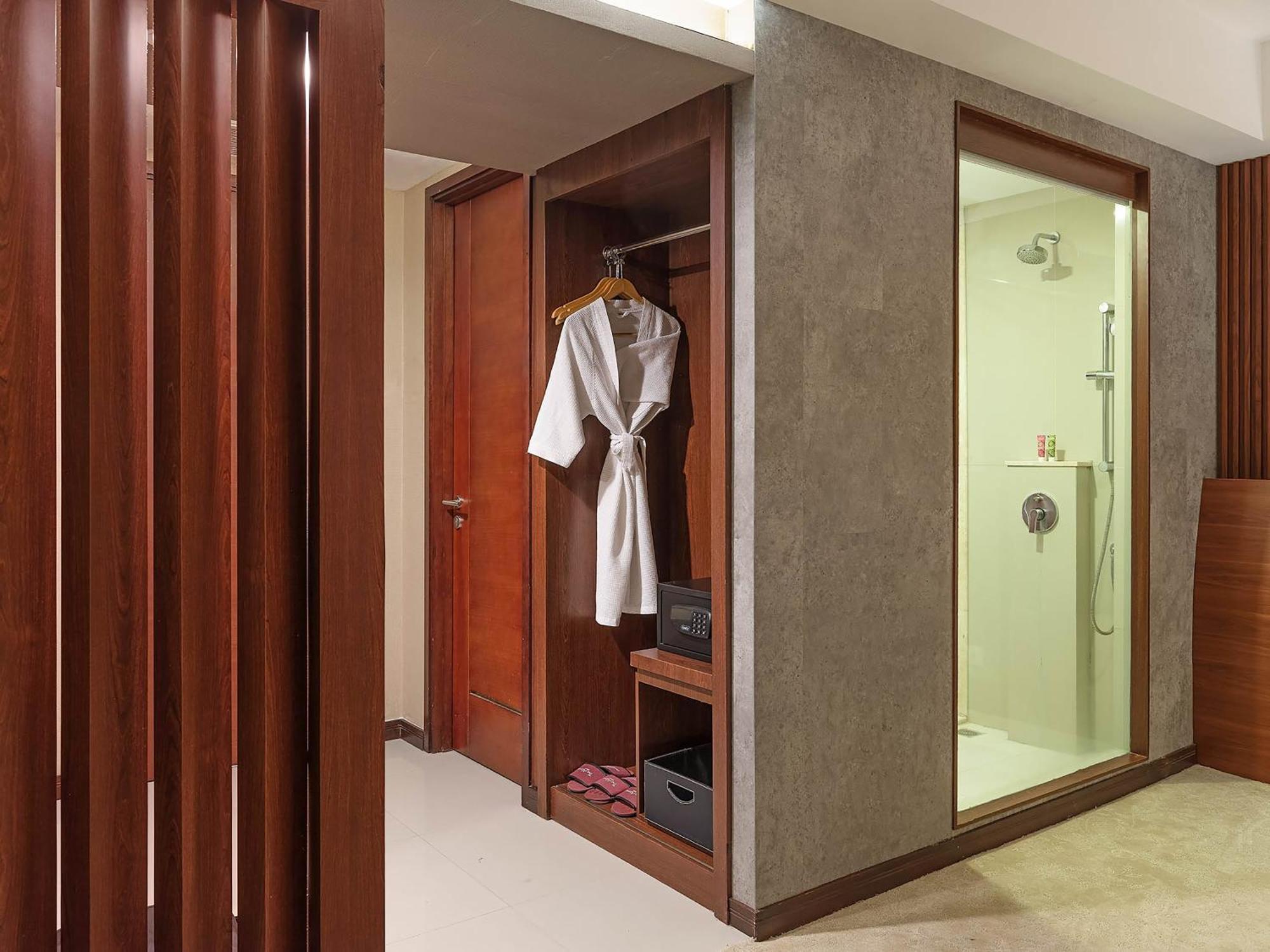 The Alana Yogyakarta Hotel And Convention Center Sleman  Zewnętrze zdjęcie